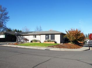 982 Rebecca Dr, Phoenix, OR 97535