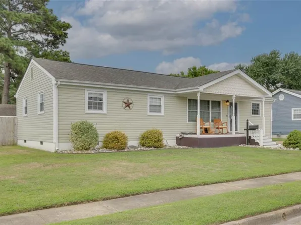 3101 Pelham St, Chesapeake, VA 23324