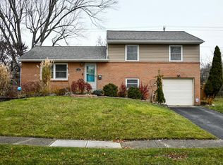 894 Afton Rd, Columbus, OH 43221