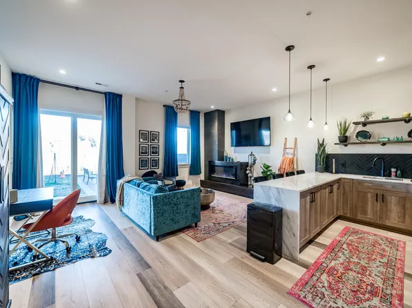 1208 Commerce St #105, Lynchburg, VA 24504