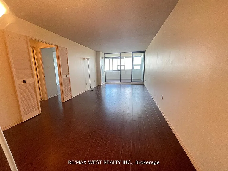 3303 Don Mills Rd #2905 — Photo 9