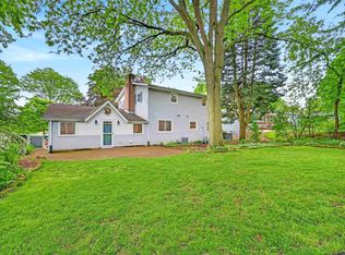 1710 Wicklow Way, Madison, WI 53711