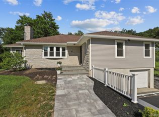 41 Forest Ave, Cortlandt Manor, NY 10567