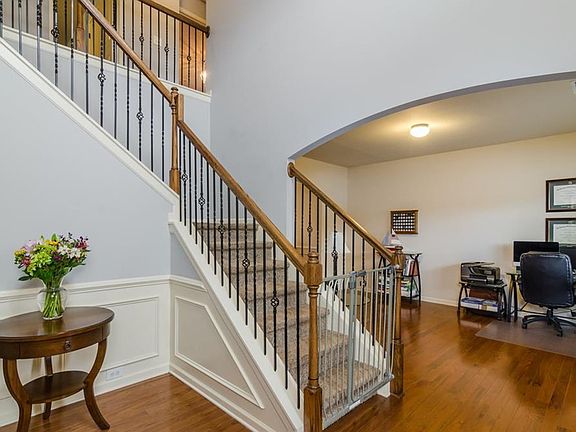 3rd image of 2085 Kinridge Place Ct