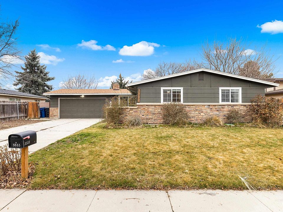 1st image of 3333 N Pepperwood Dr