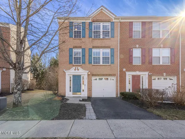 51 Saxton Road, Farmingdale, NJ 07727
