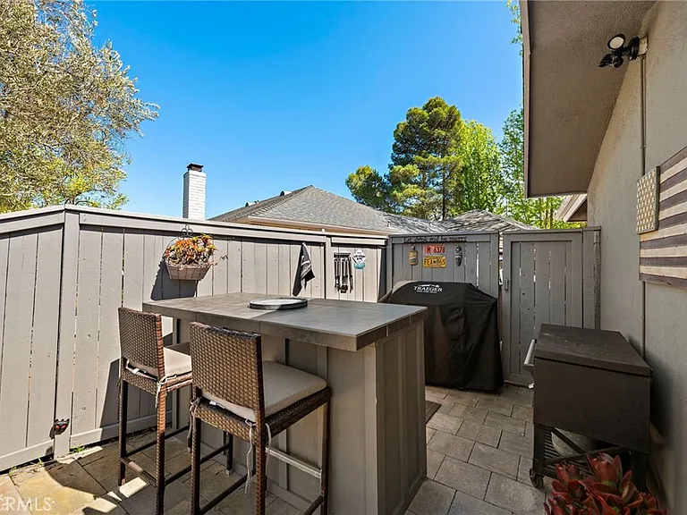 3085 Nestall Rd — Photo 33