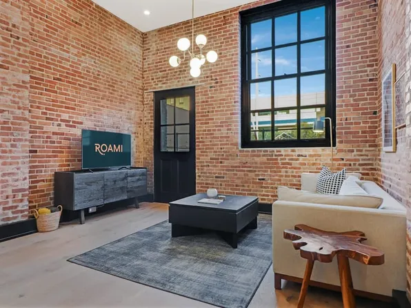 1148 S Peters St, New Orleans, LA