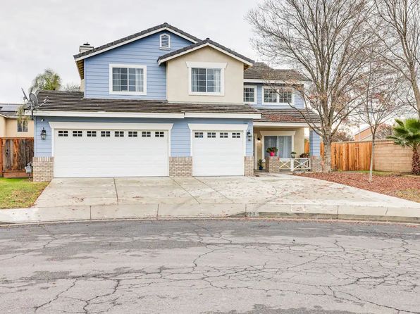 708 Champagne Ct