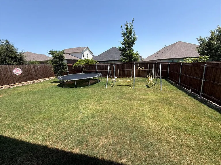 10508 Big Lagoon Dr — Photo 18
