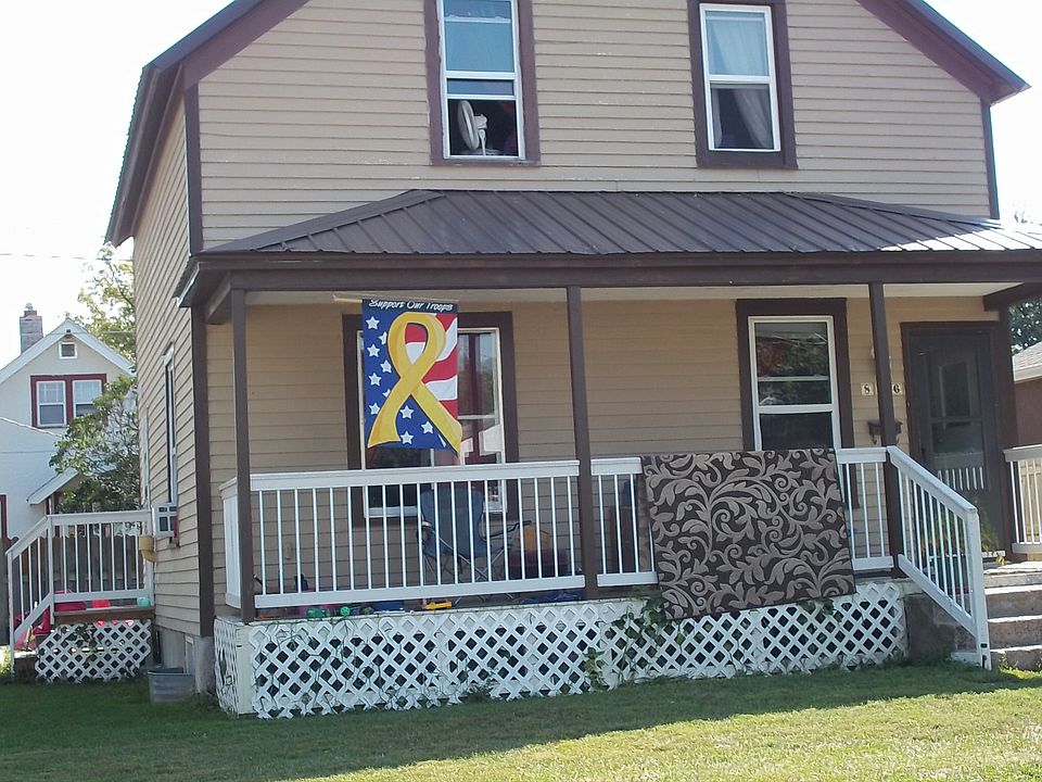 1st image of 816 4th Ave NW
