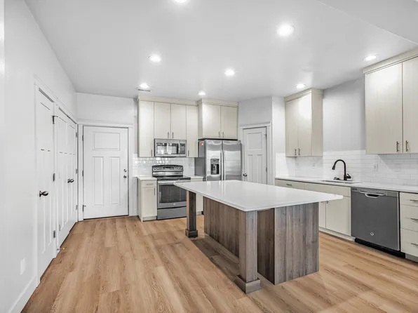 Cove at Pleasant View Town Homes, 255 W 2700 N #61-C, Ogden, UT 84414