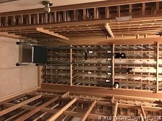 5808 S Knoxville Ave — Photo 6