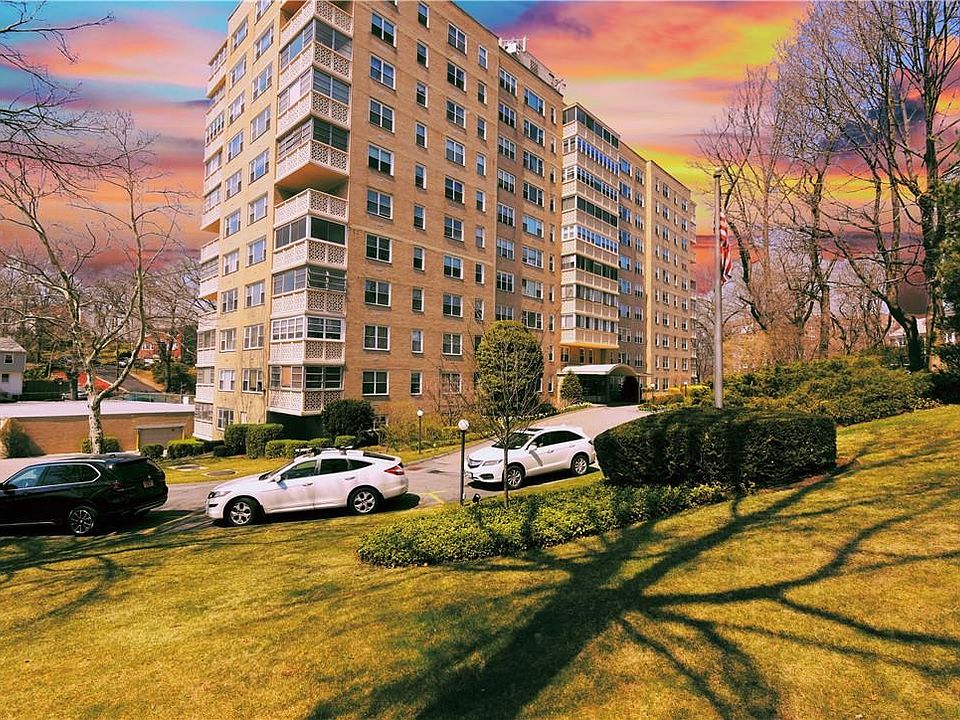 1st image of 1200 Midland Avenue #7E