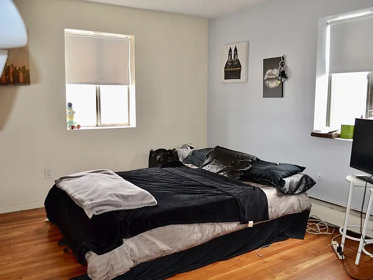 133 Heath St #16 — Photo 6