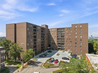 5600 Munhall Rd APT 601, Pittsburgh, PA 15217