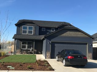 1826 Ingram Ln, Medford, OR 97501