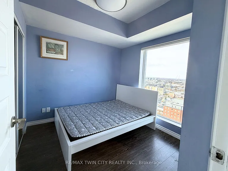 158 King St N #8-2604 — Photo 10