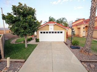 27510 Avenida Halago, Menifee, CA 92585