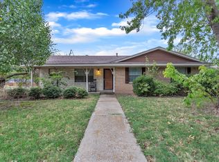 306 Normandy Dr, Van Alstyne, TX 75495