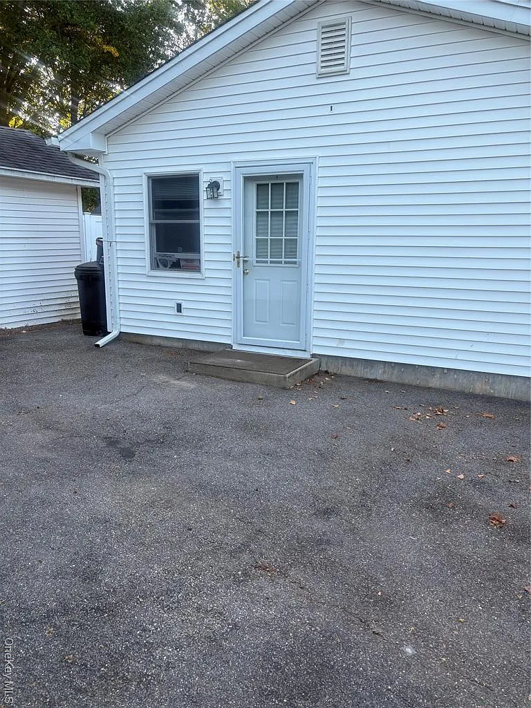 2 bed, 600 sqft, $3,000 — Photo 4
