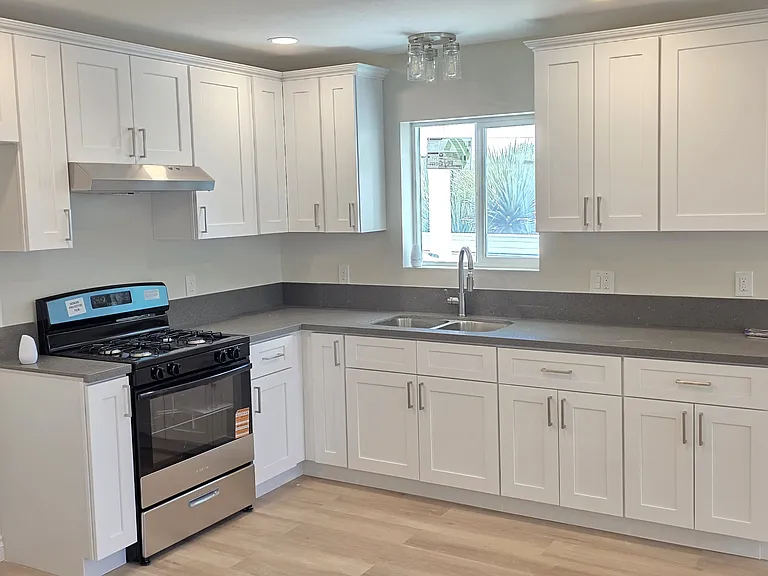 7425 Borrego Trl #B — Photo 5