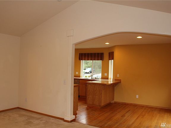 5th image of 16718 32nd Ave W