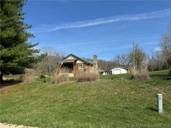 33092 Lake Trail Rd, Gravois Mills, MO 65037