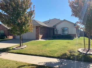 3016 NW 182nd Ter, Edmond, OK 73012