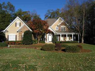 102 Powers Garden Rd, Simpsonville, SC 29681