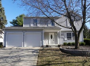 382 Slate Run Dr, Powell, OH
