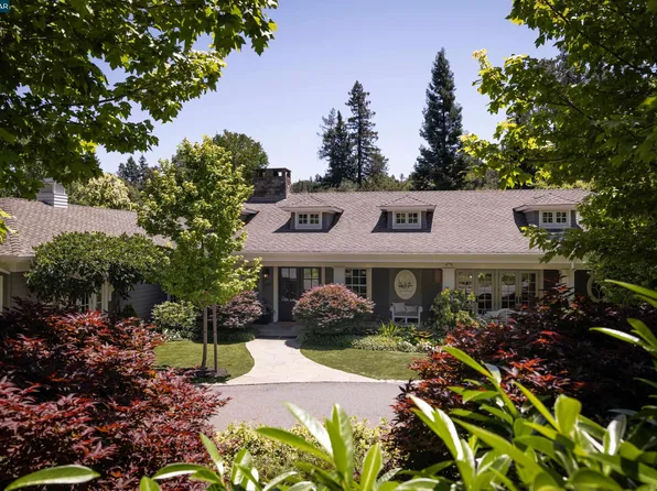 3937 Happy Valley Rd, Lafayette, CA 94549