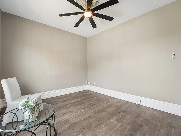 517 Branciforte St — Photo 11