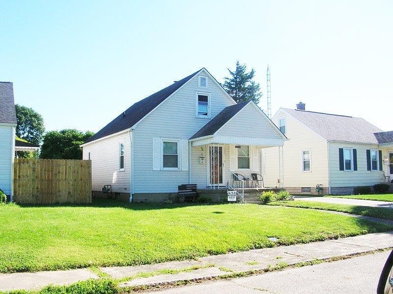 1st image of 551 Linn St