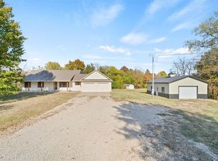 25112 S John Rd, Harrisonville, MO 64701