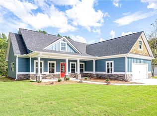 220 Denny Cir, Dallas, GA 30157