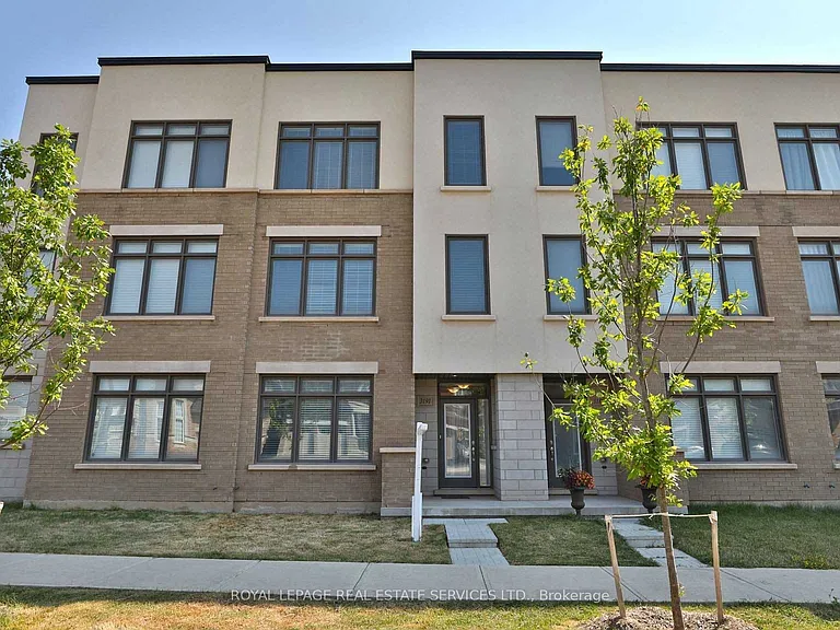 3191 Ernest Appelbe Blvd — Photo 1