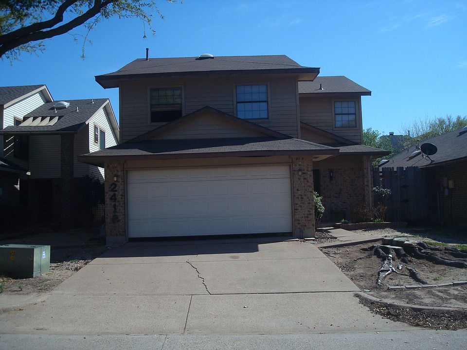 1st image of 2418 Mira Dr
