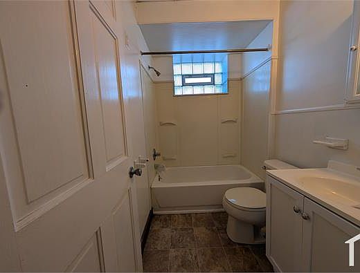 4th image of 3551 Delor St #1F