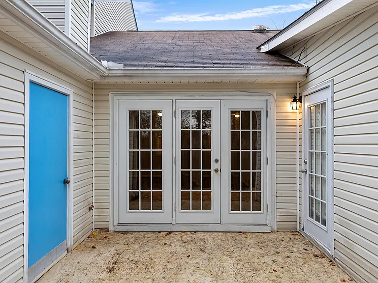 3426 Wildewood Dr — Photo 23
