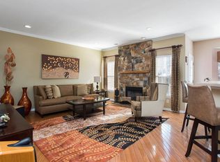 50 King George Rd, Green Brook, NJ 08812