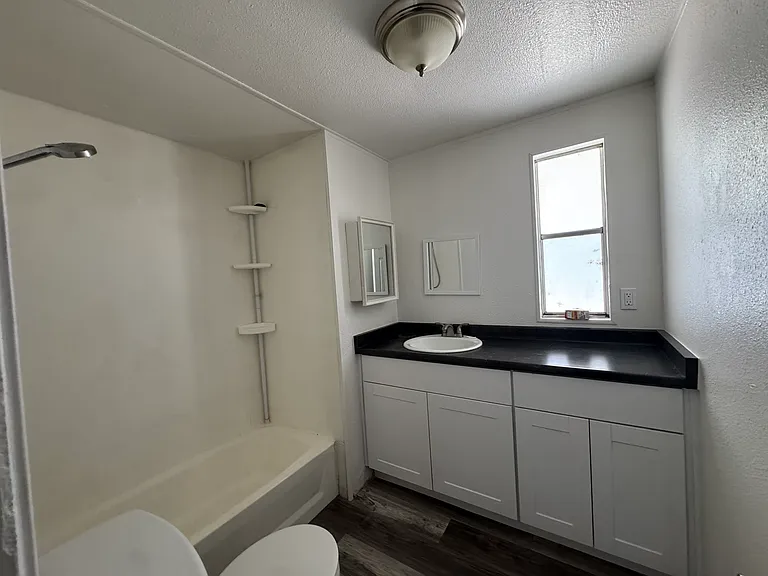 1778 Colorado Blvd — Photo 23