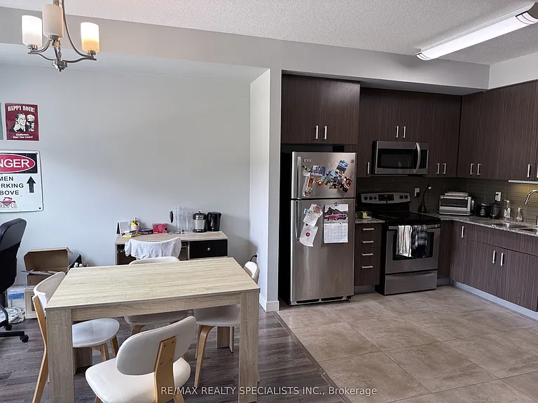 62 Balsam St #T210 — Photo 7