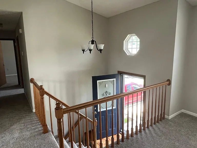 712 Copper Line Rd — Photo 1