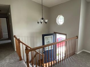 712 Copper Line Rd, Maryville, IL 62062