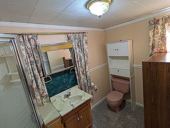 5th image of 5102 Galley Rd