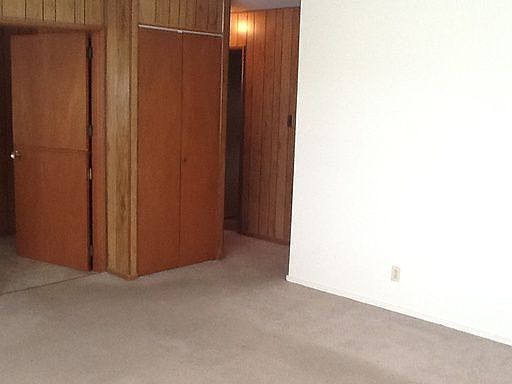 3rd image of 1807 E 223rd St