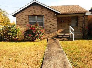 300 Jarrett St, Paducah, KY 42003