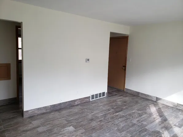 7800 W Lisbon Ave #1, Milwaukee, WI 53222