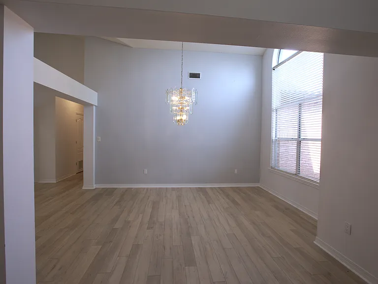 4025 Teal Way — Photo 3